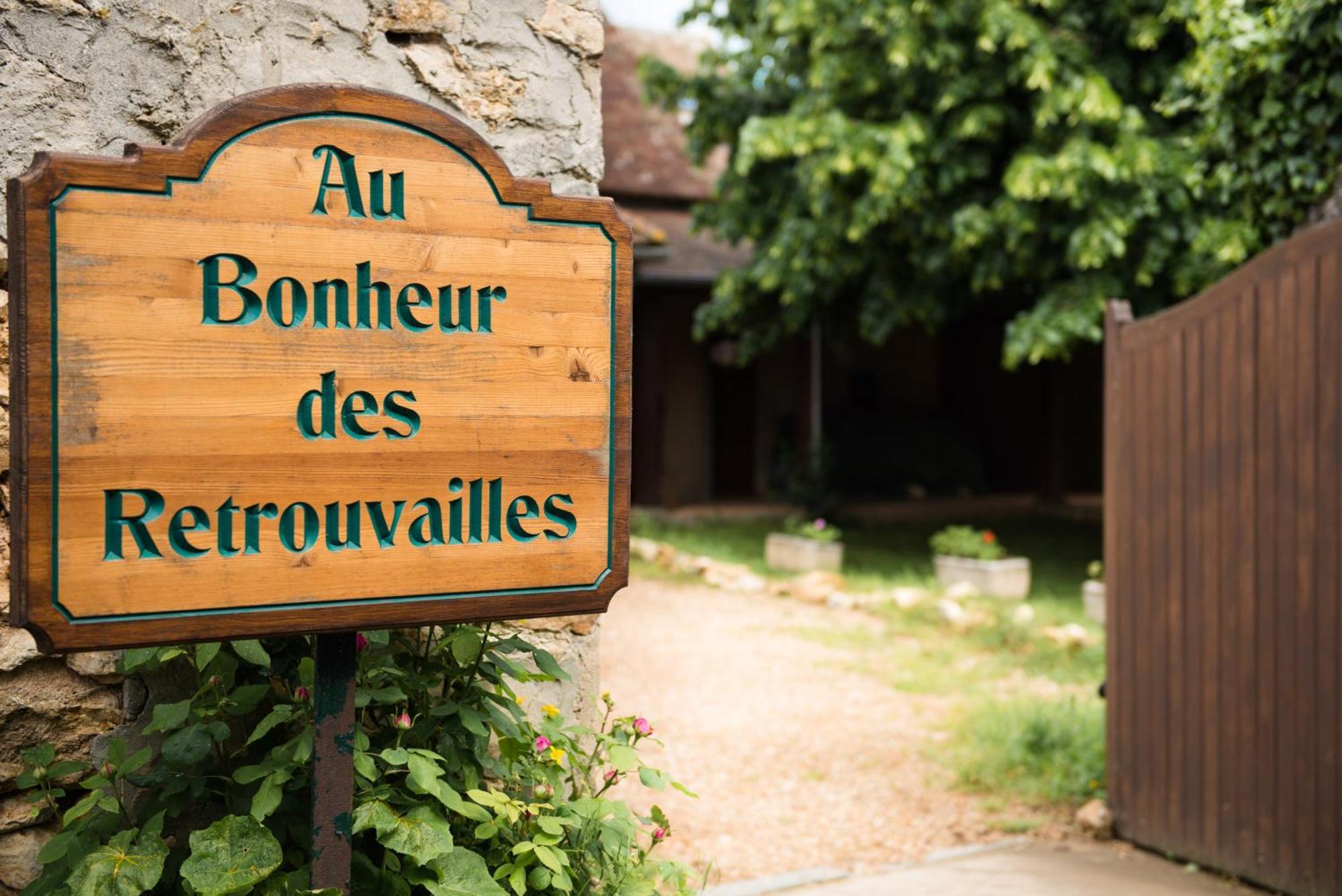 ホテル Au Bonheur Des Retrouvailles Denonville エクステリア 写真